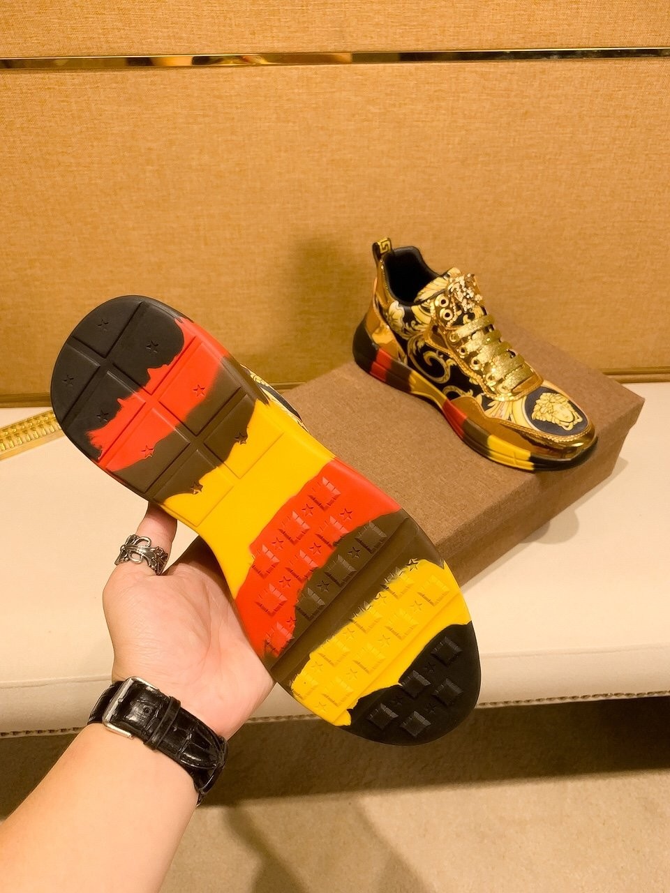 116 062#003-Versace-shoes-Yupoo-2021SS