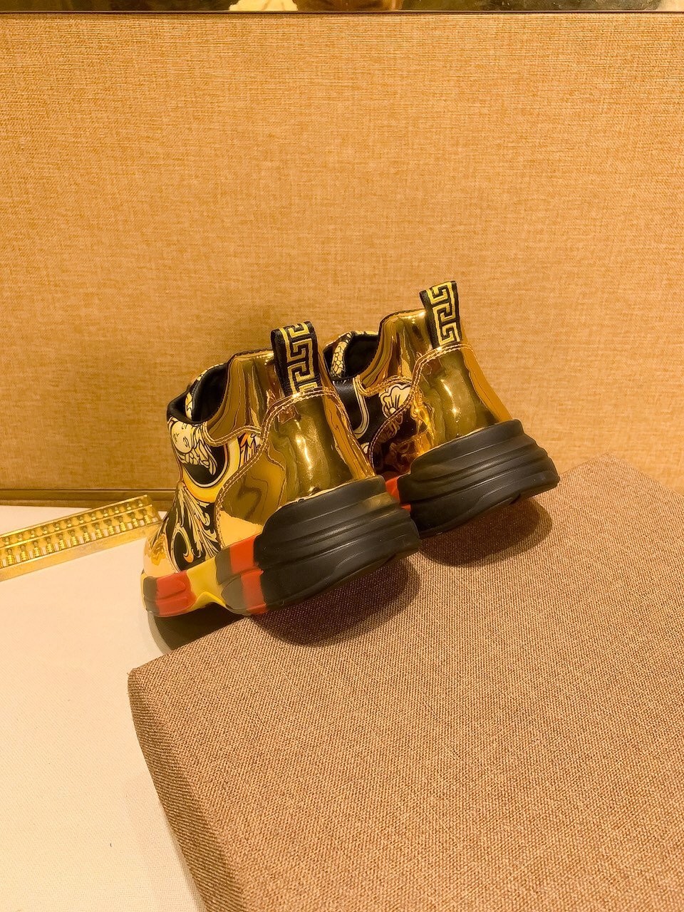 116 062#003-Versace-shoes-Yupoo-2021SS