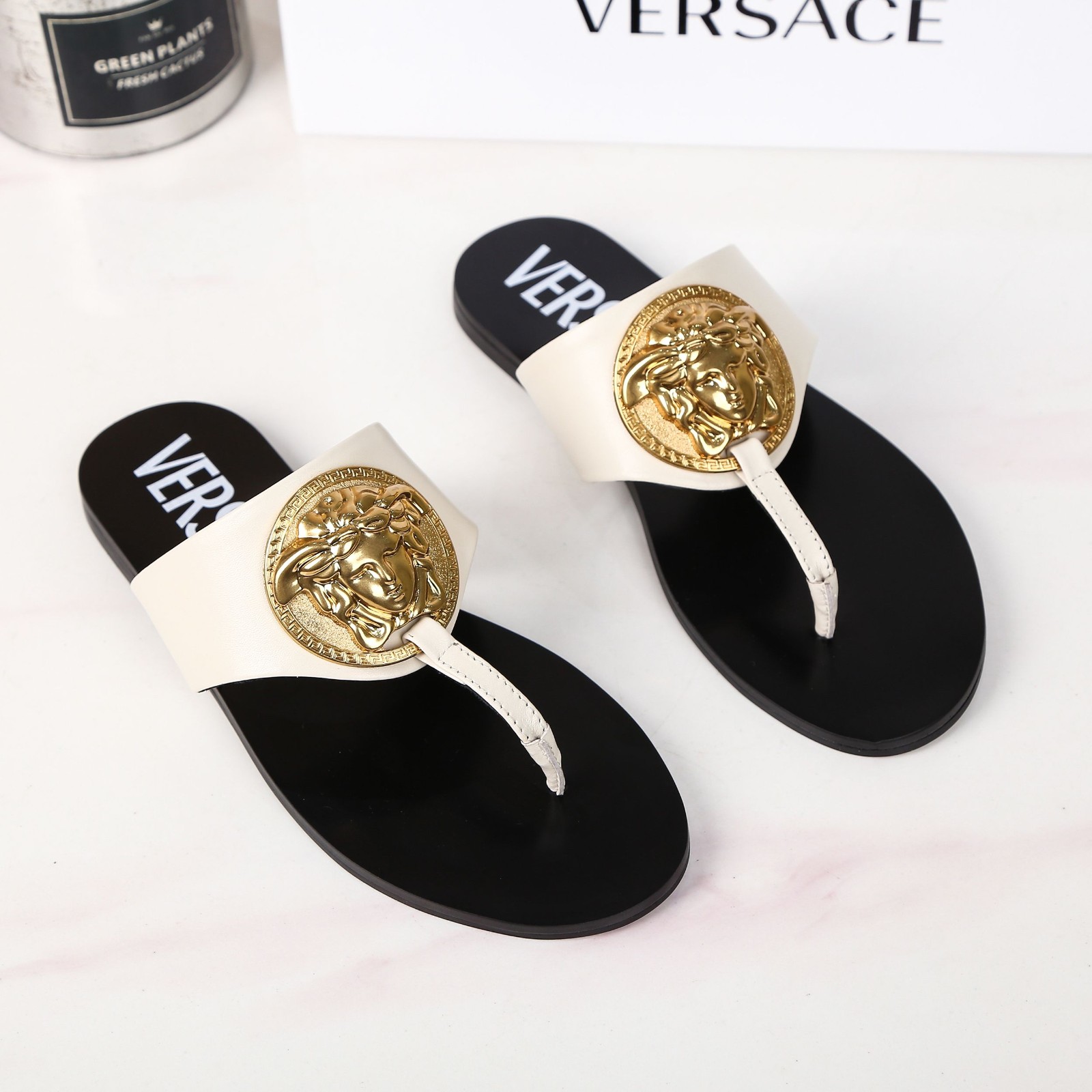 064 035#003-Versace-shoes-01-2022SS