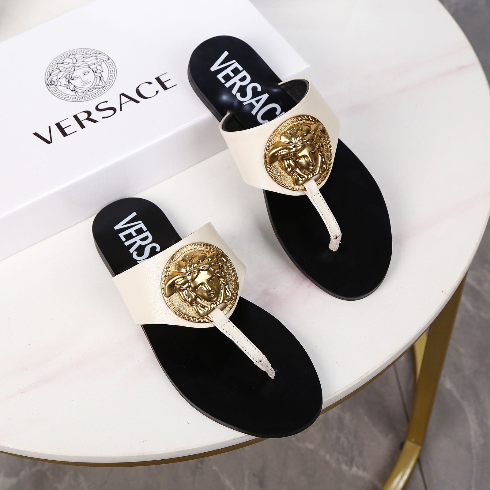 064 035#003-Versace-shoes-01-2022SS