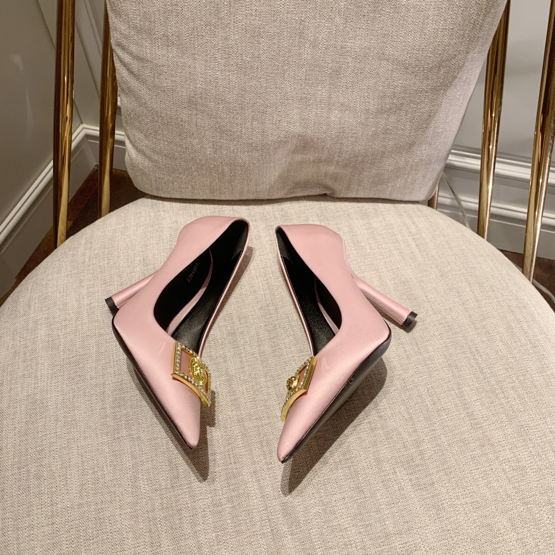 061 032#003-Versace-shoes-01-2022SS