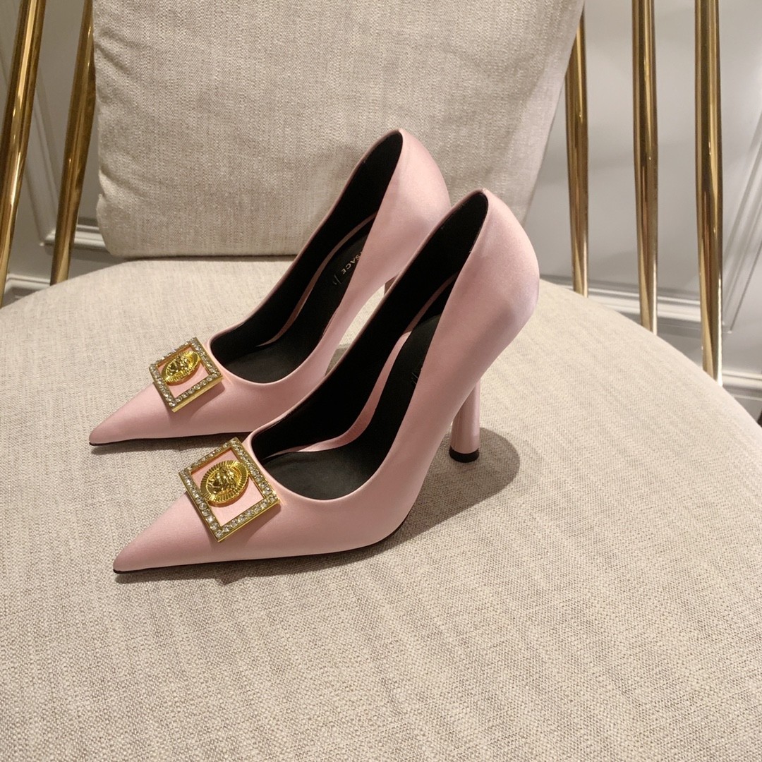 061 032#003-Versace-shoes-01-2022SS