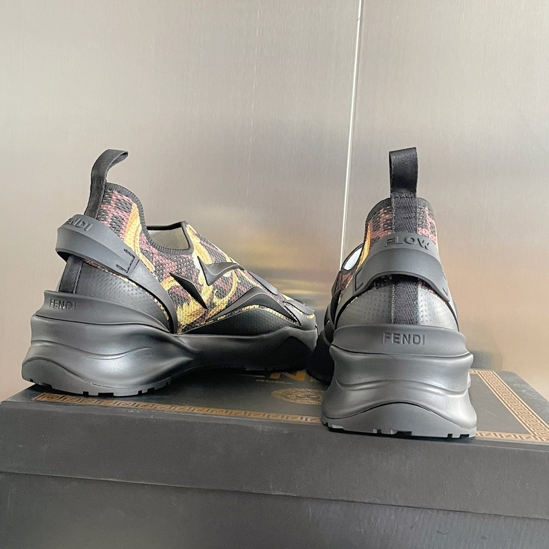 059 030#003-Versace-shoes-01-2022SS