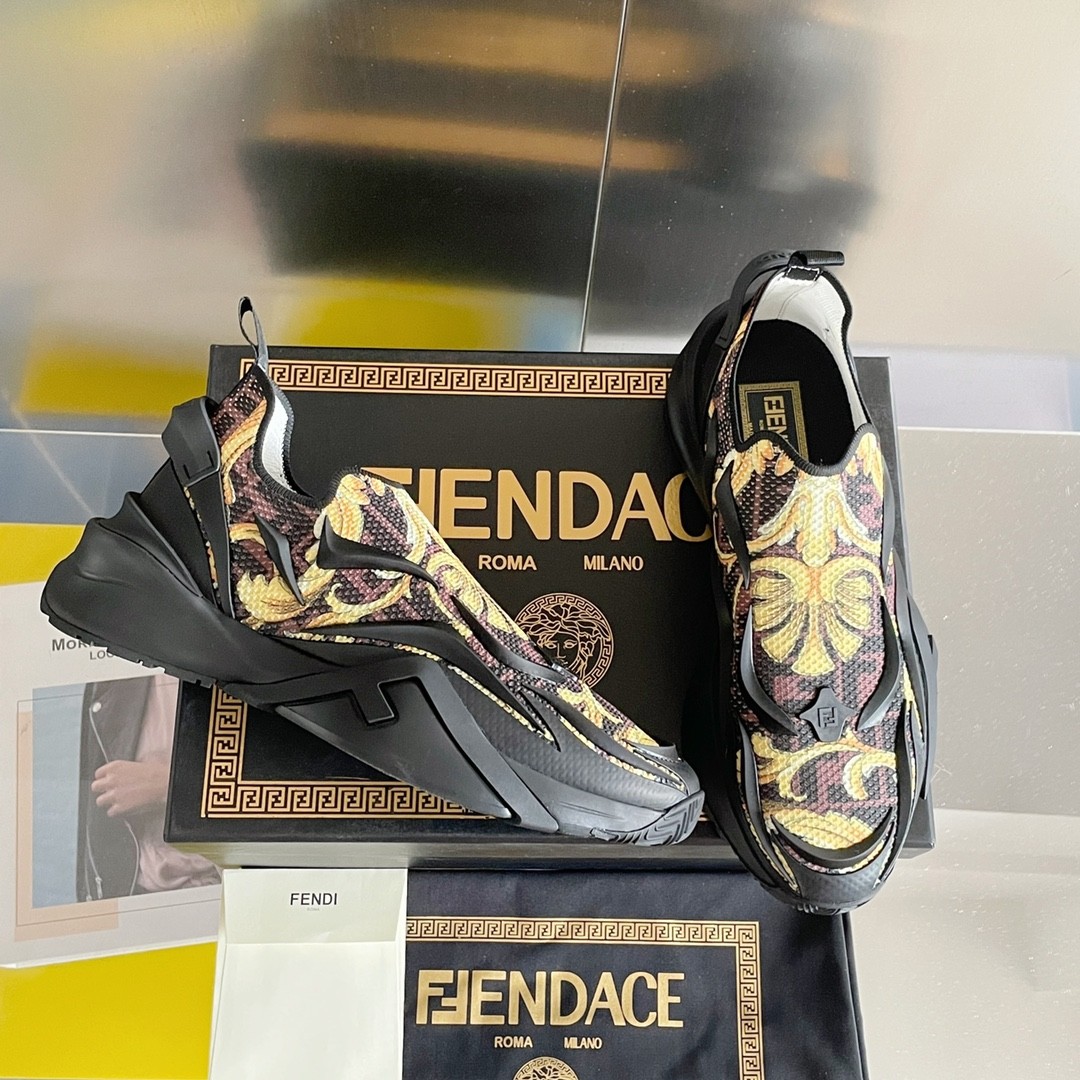 059 030#003-Versace-shoes-01-2022SS
