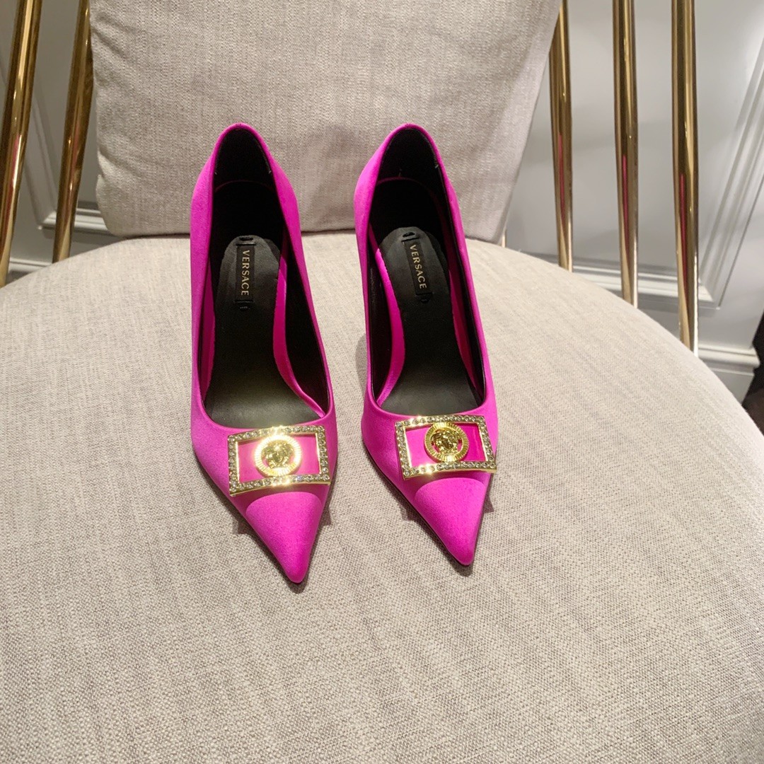 056 026#003-Versace-shoes-01-2022SS