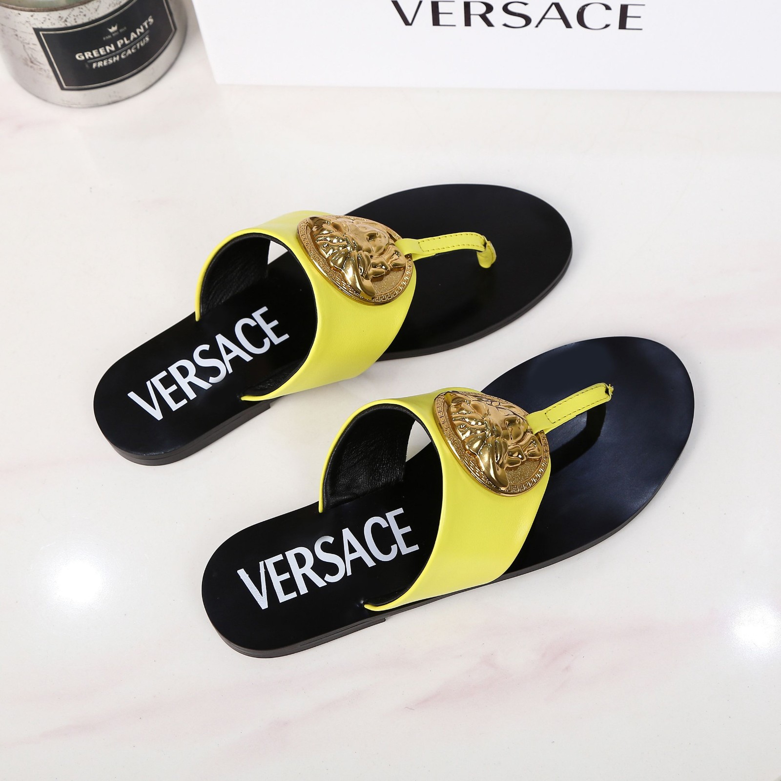 051 010#003-Versace-shoes-01-2022SS
