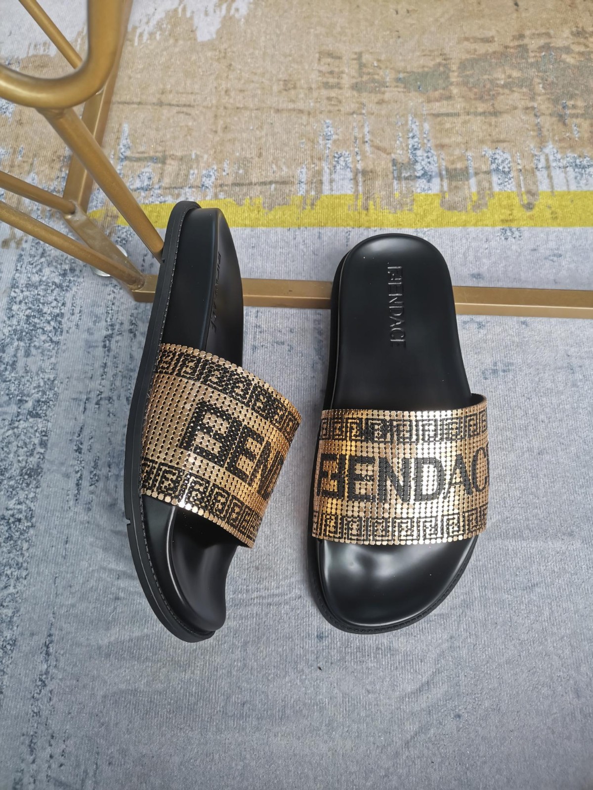 048 002#003-Versace-shoes-01-2022SS