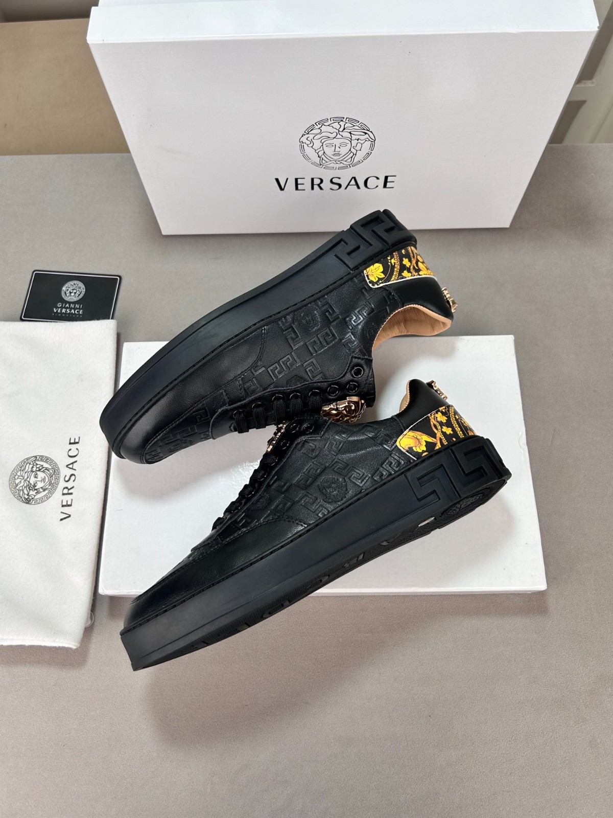 035 049#003-Versace-shoes-2023SS