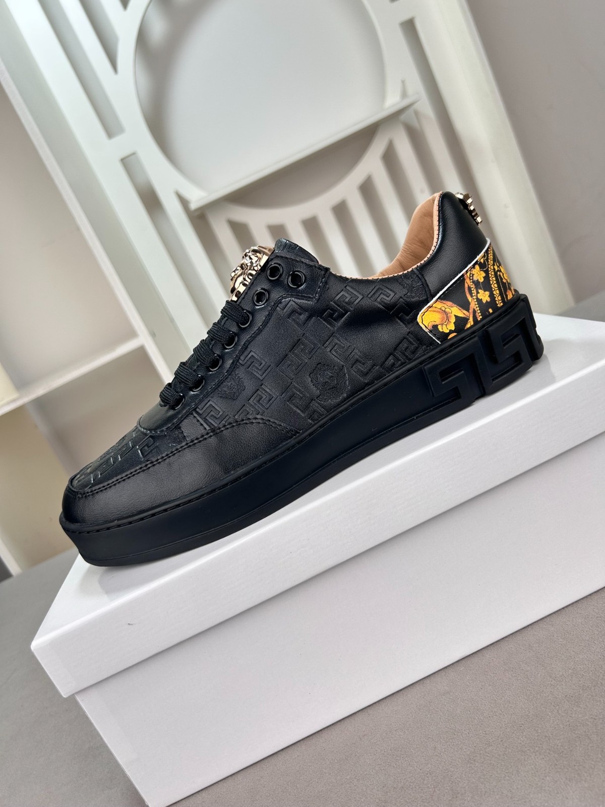 035 049#003-Versace-shoes-2023SS