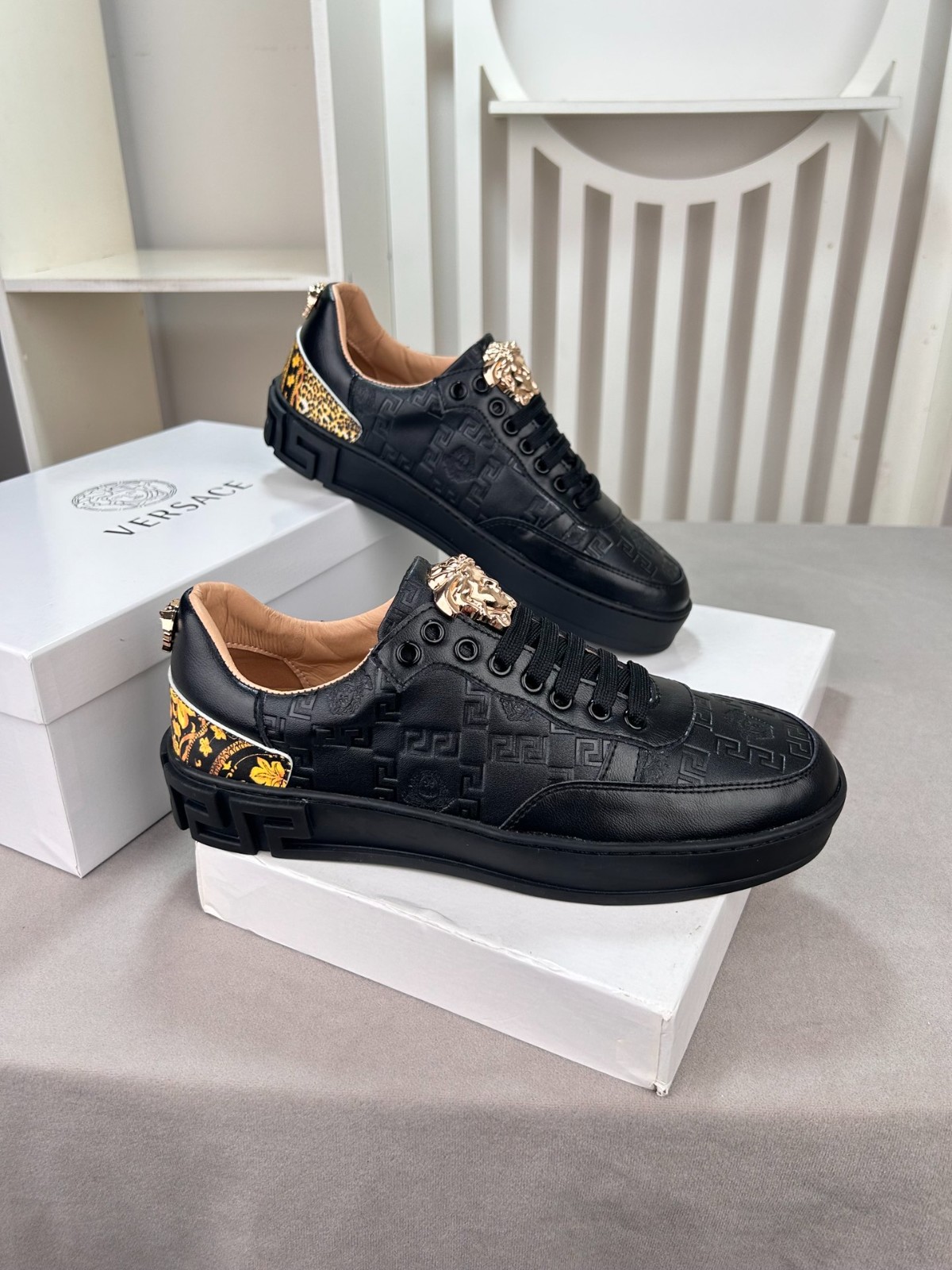 035 049#003-Versace-shoes-2023SS