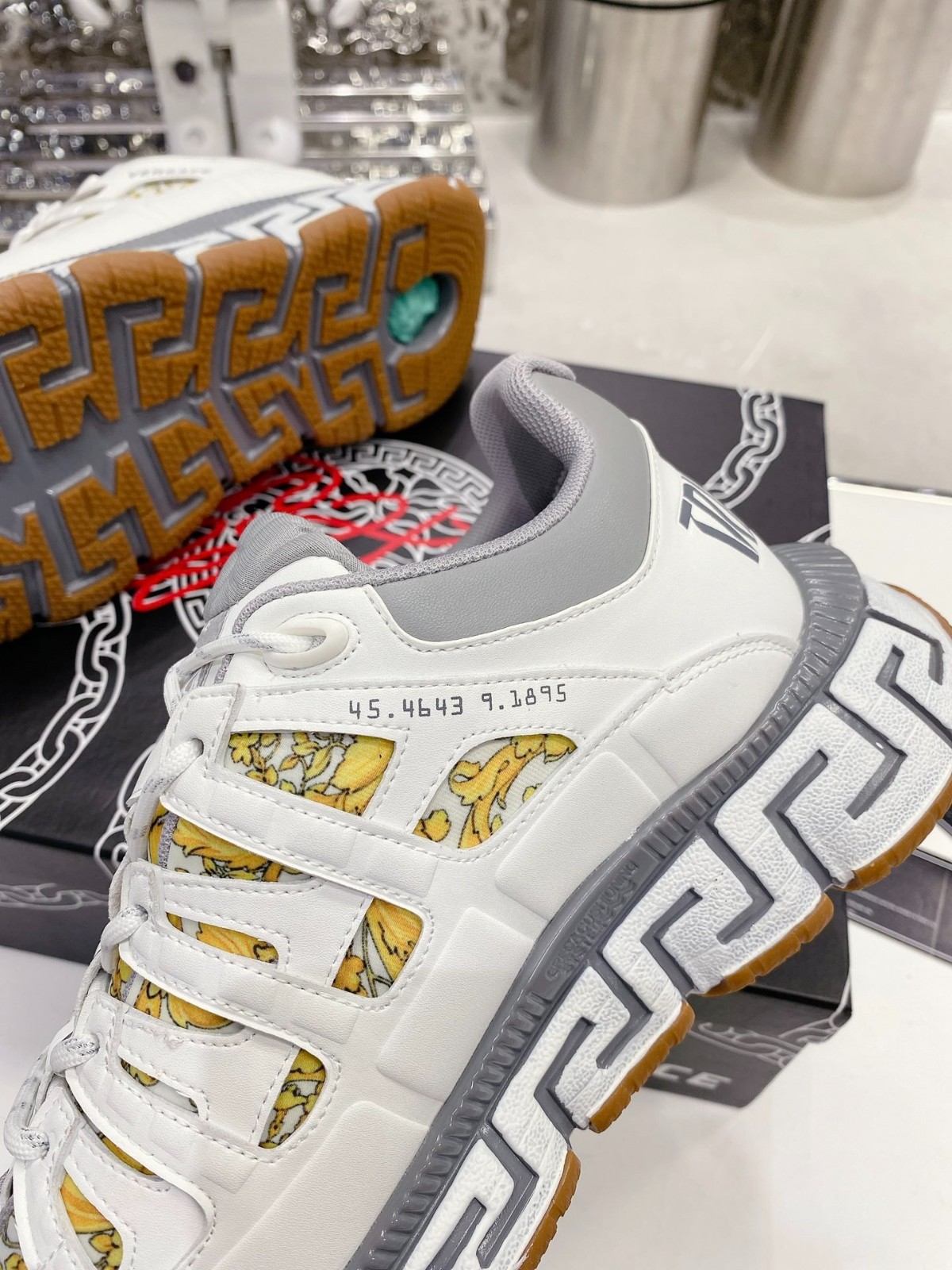 105 055#003-Versace-shoes-02-2023SS