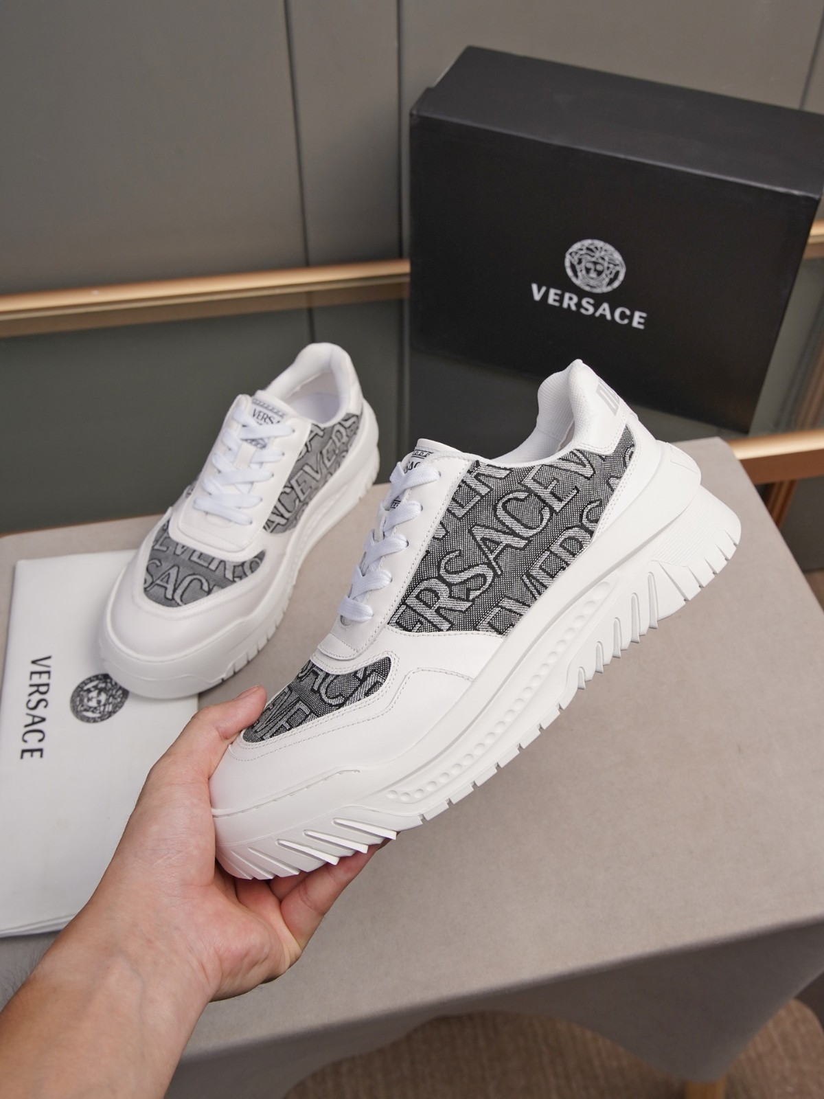 092 042#003-Versace-shoes-02-2023SS