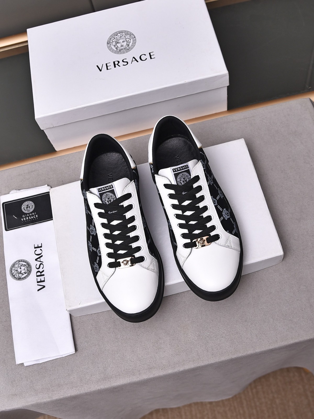 087 037#003-Versace-shoes-02-2023SS