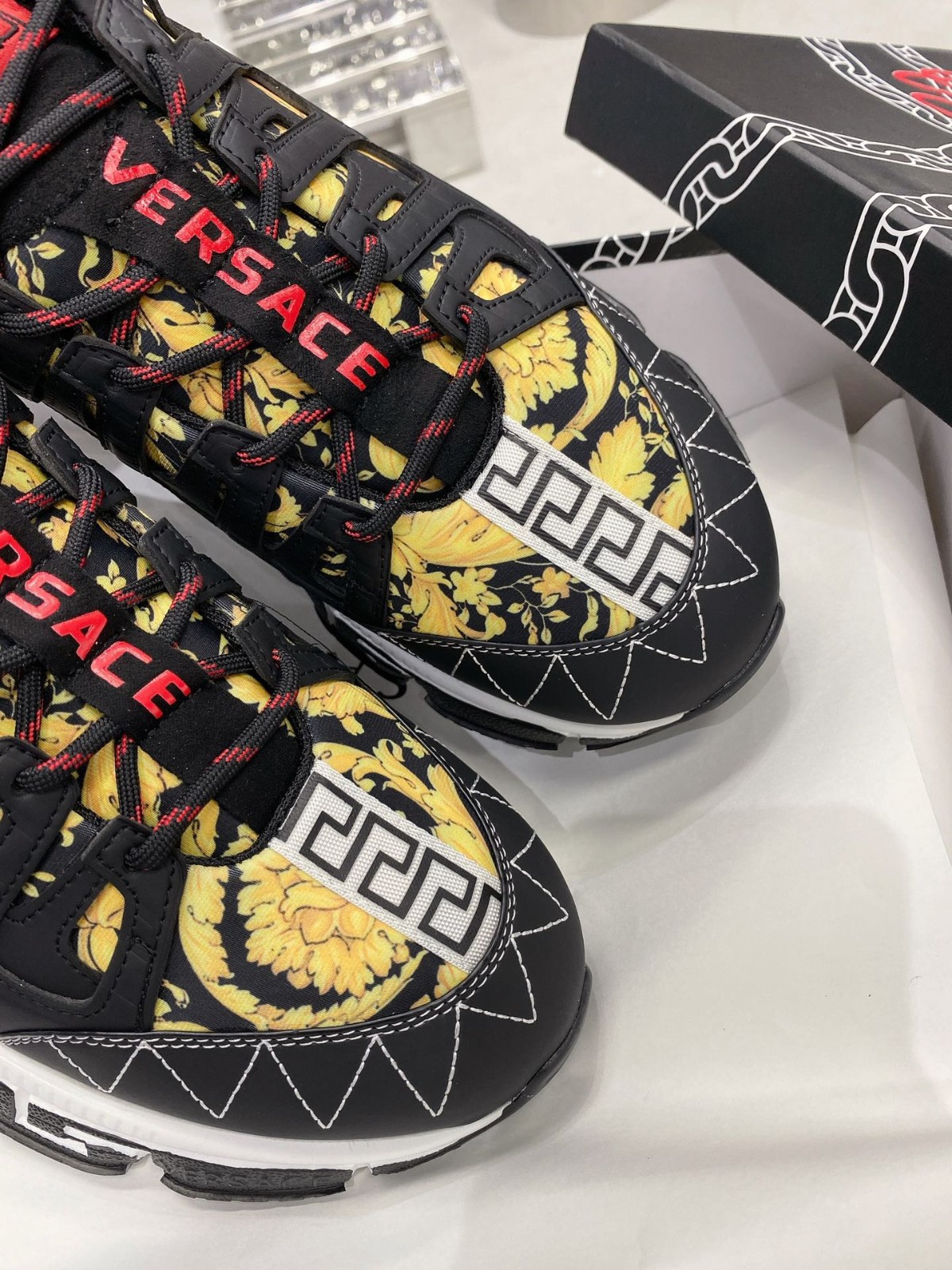 066 016#003-Versace-shoes-02-2023SS