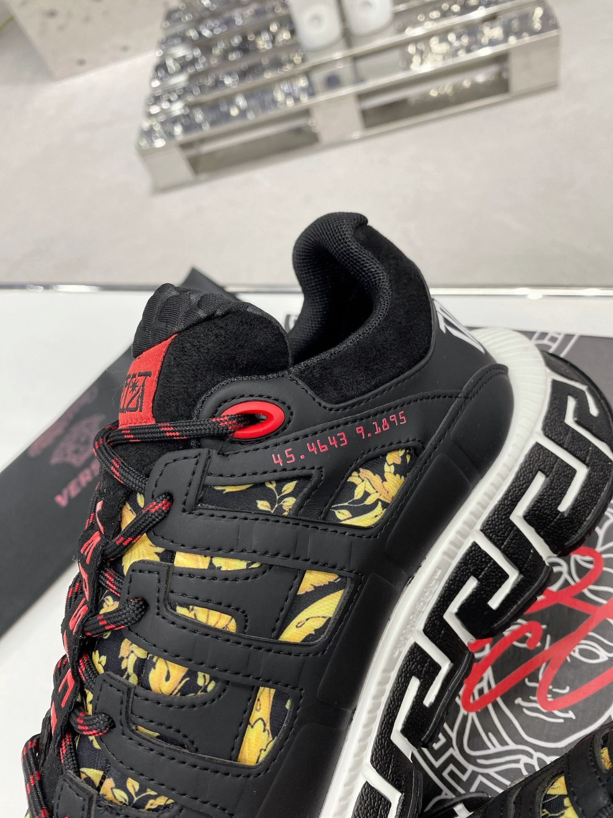 066 016#003-Versace-shoes-02-2023SS