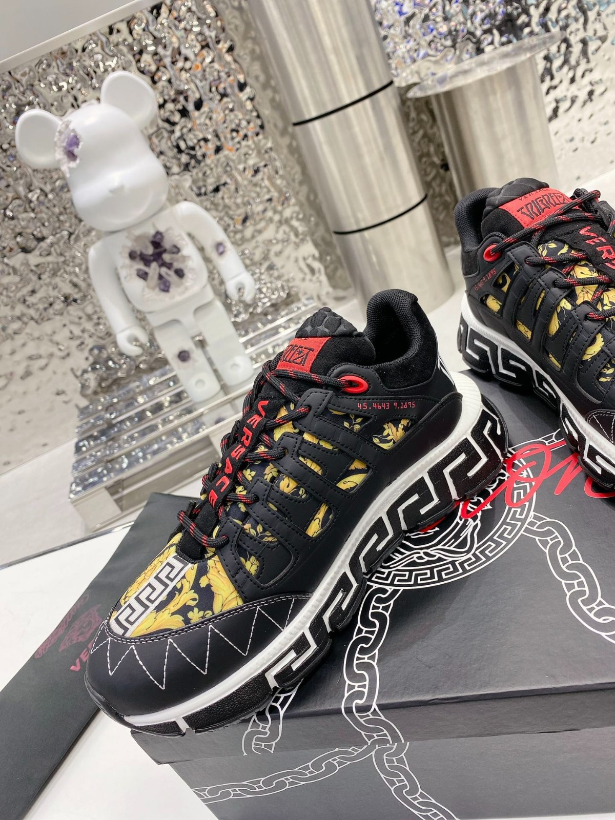 066 016#003-Versace-shoes-02-2023SS