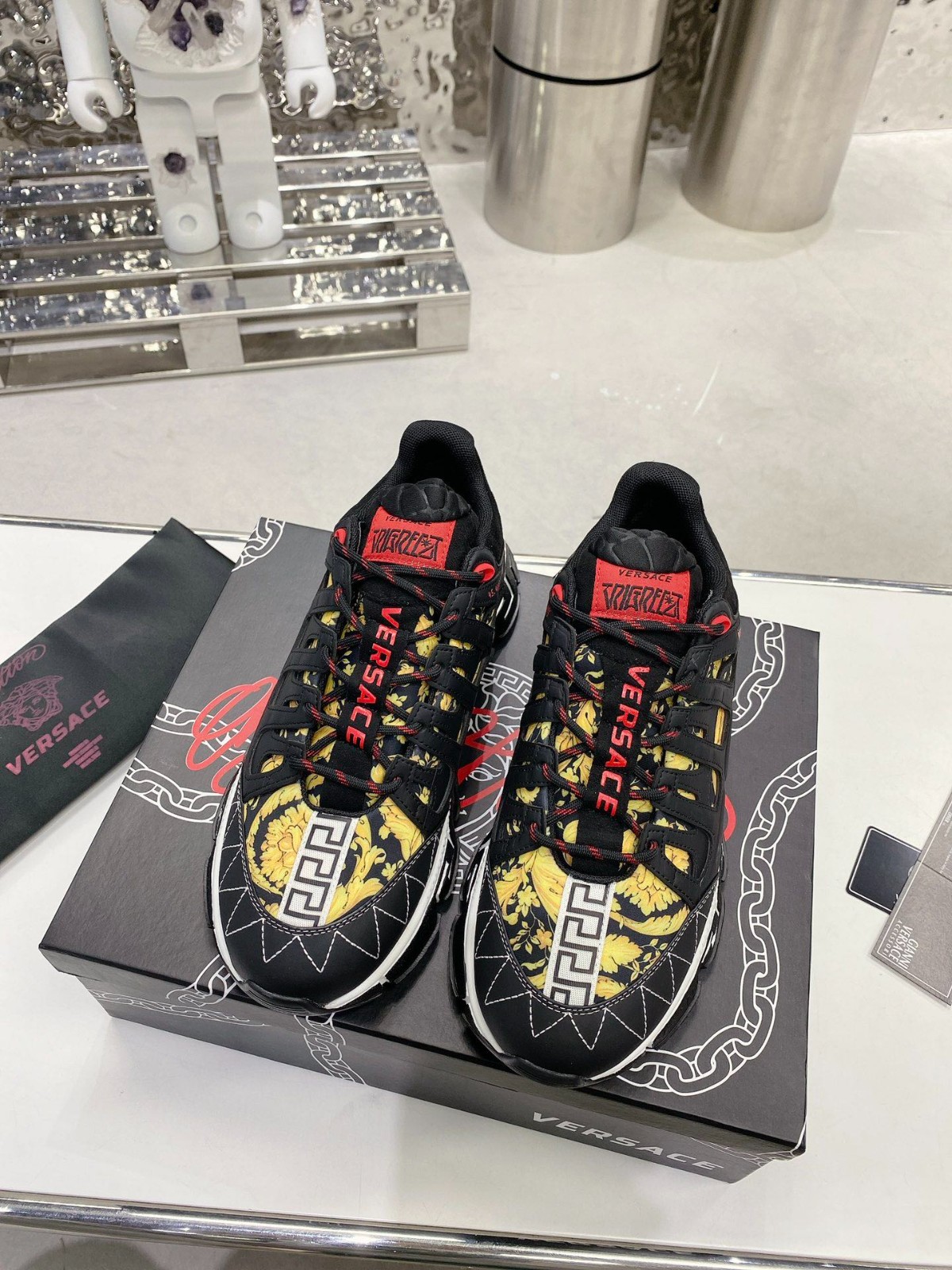 066 016#003-Versace-shoes-02-2023SS