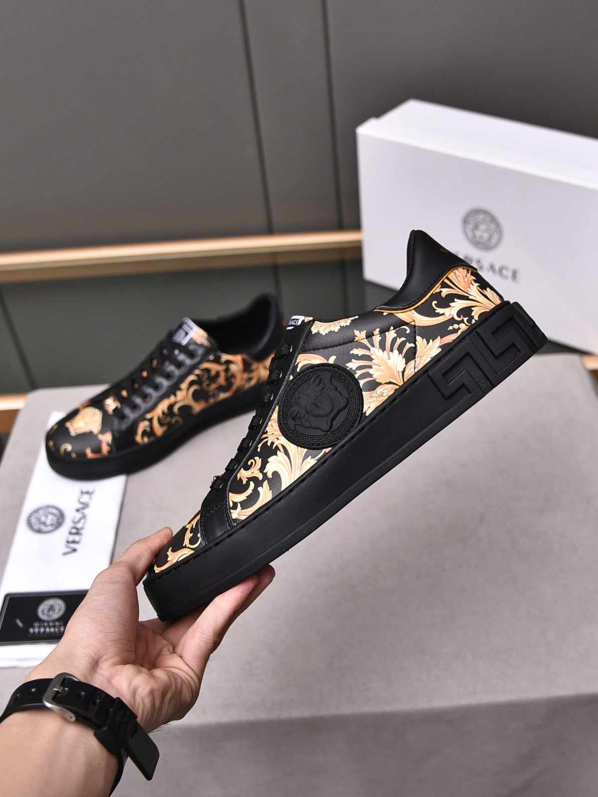 064 014#003-Versace-shoes-02-2023SS