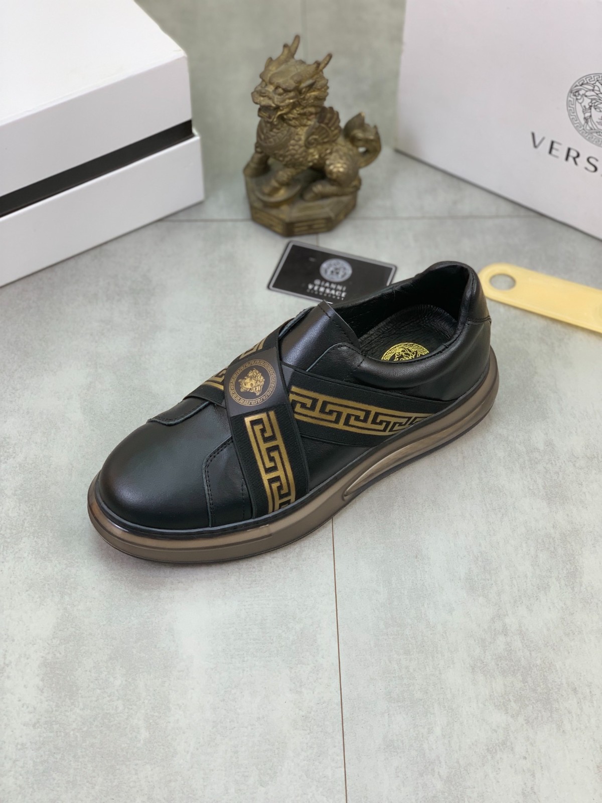 062 012#003-Versace-shoes-02-2023SS