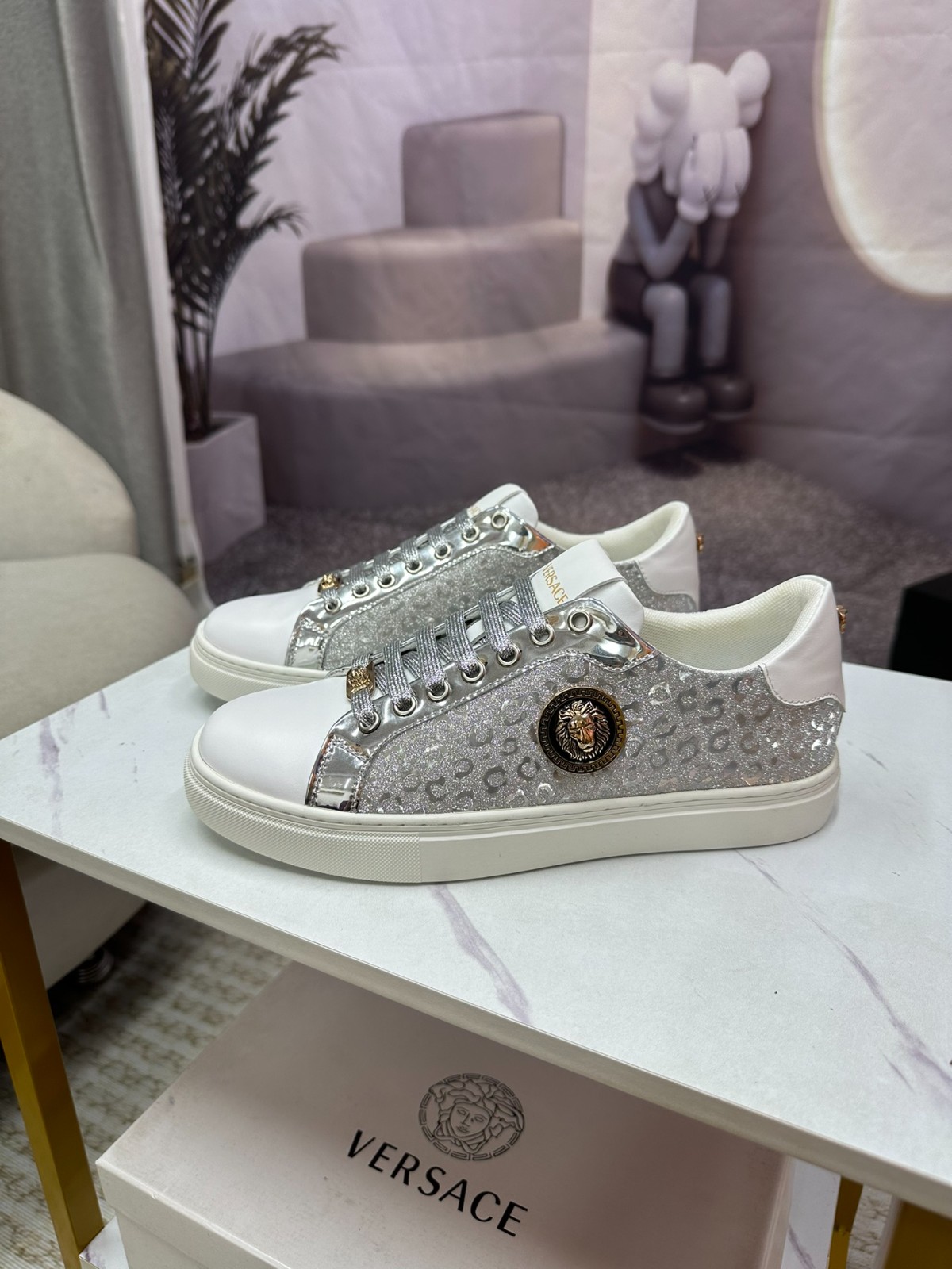 041 041#003-Versace-shoes-03-2023SS
