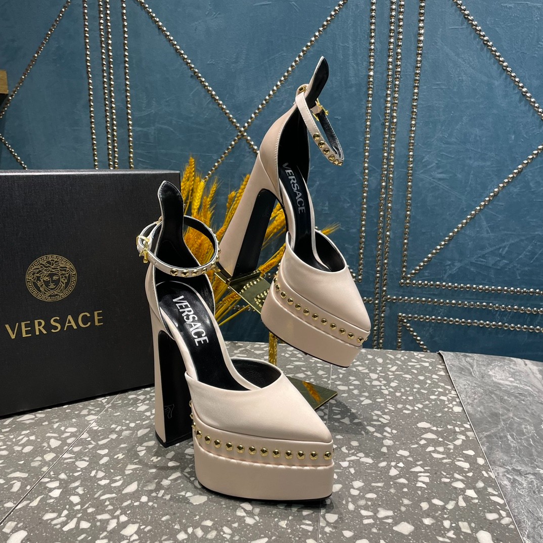 119 42123132 SIZE 35-42