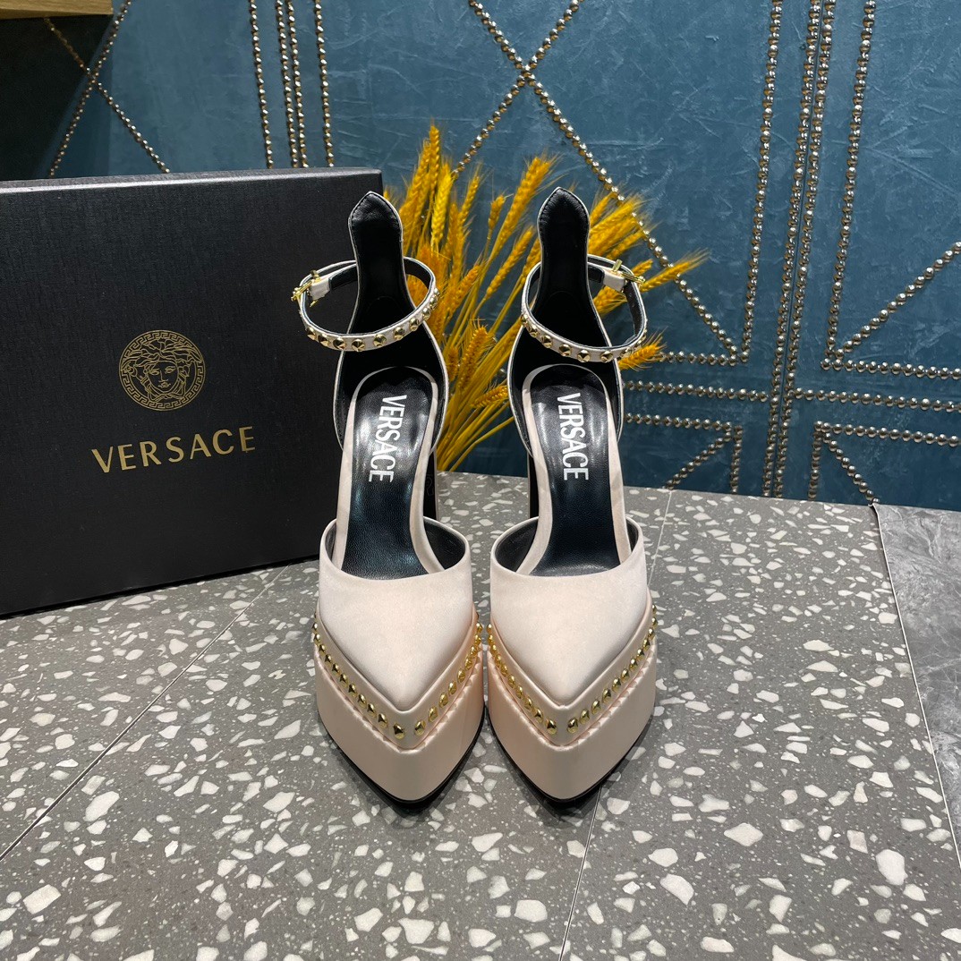 119 42123132 SIZE 35-42