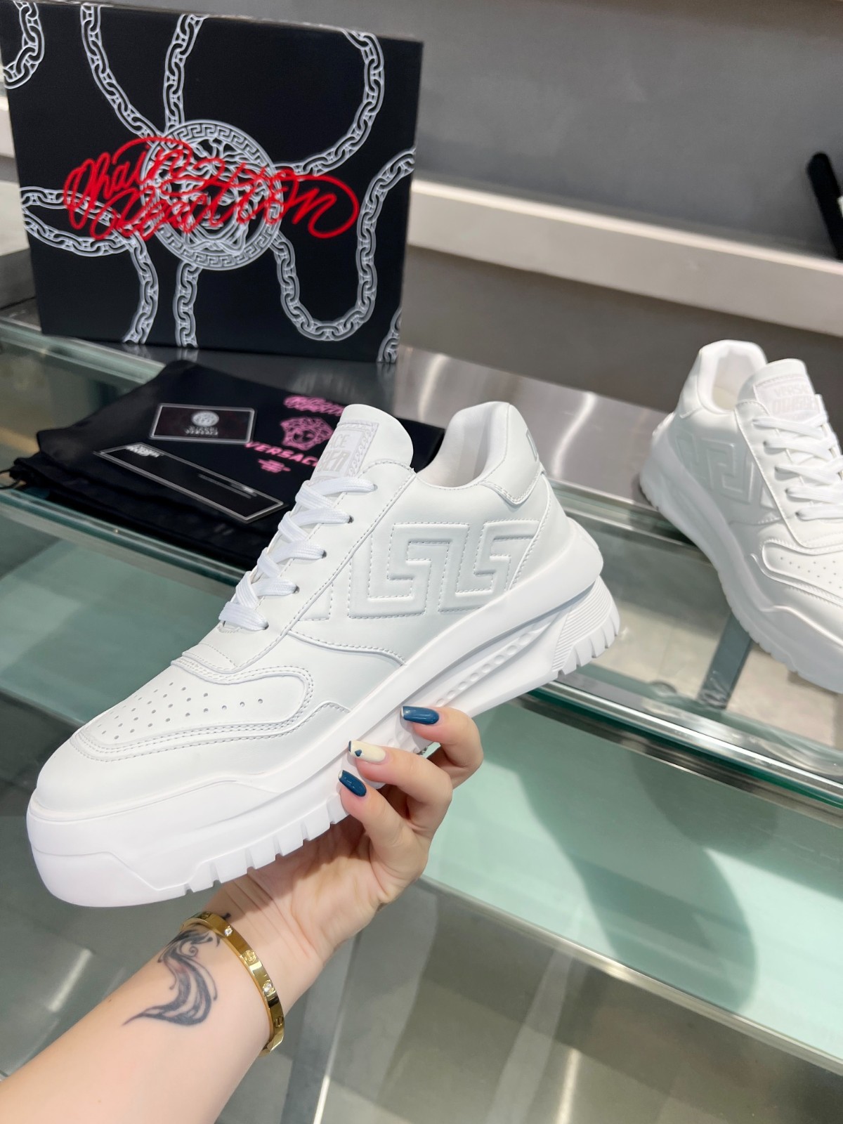 069 SIZE 35-46