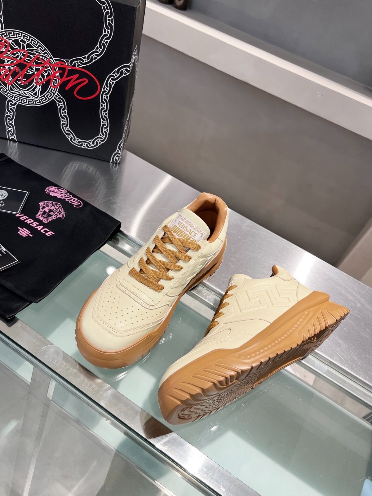 068 SIZE 35-46