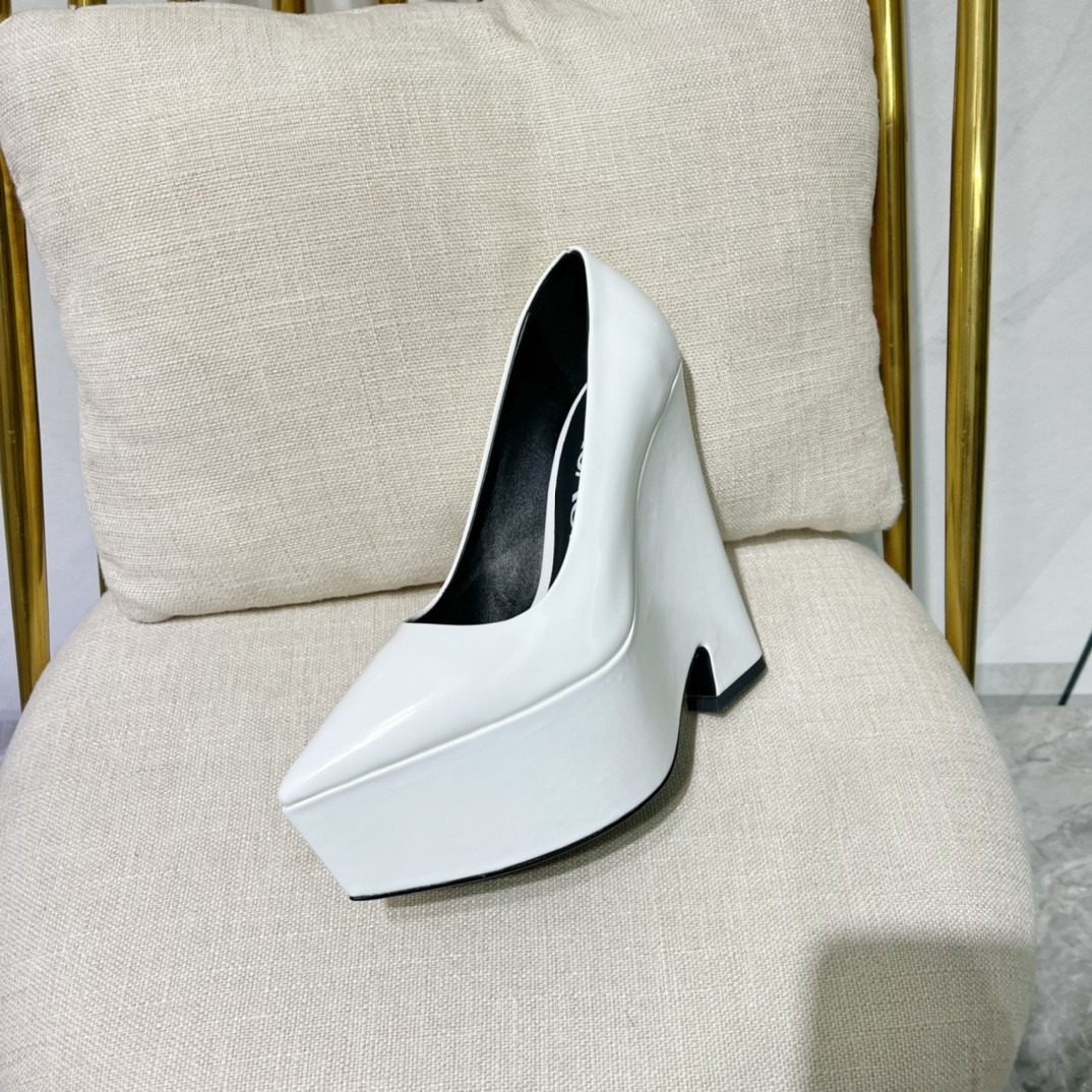 053 40123127 SIZE 35-41