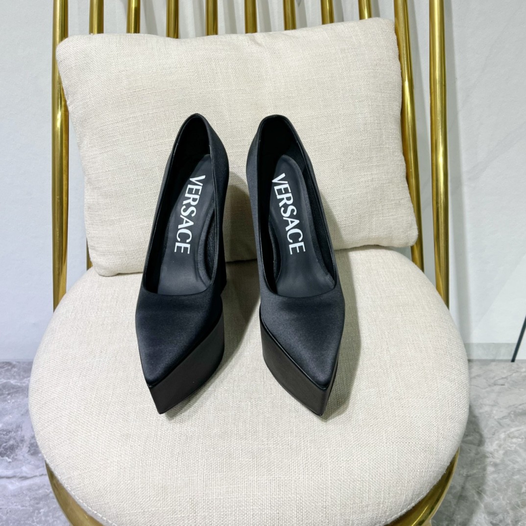 052 40123127 SIZE 35-41