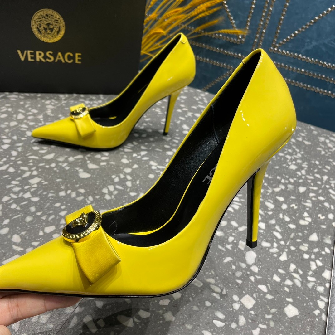049 33123111 SIZE 35-42