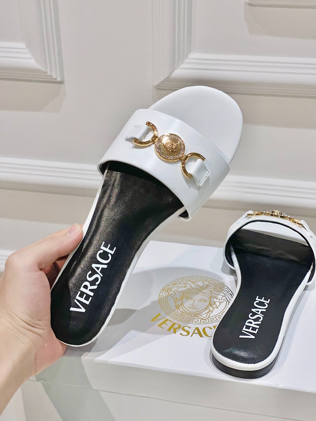 041 26123095 SIZE 35-43