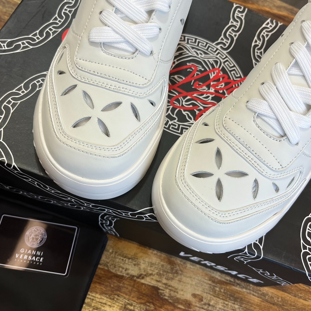 118 38123123 SIZE 39-46