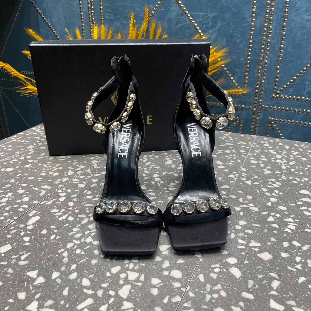 111 62123178 SIZE 35-42