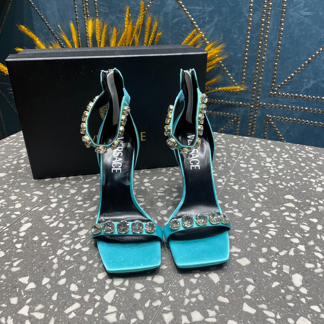 109 62123178 SIZE 35-42