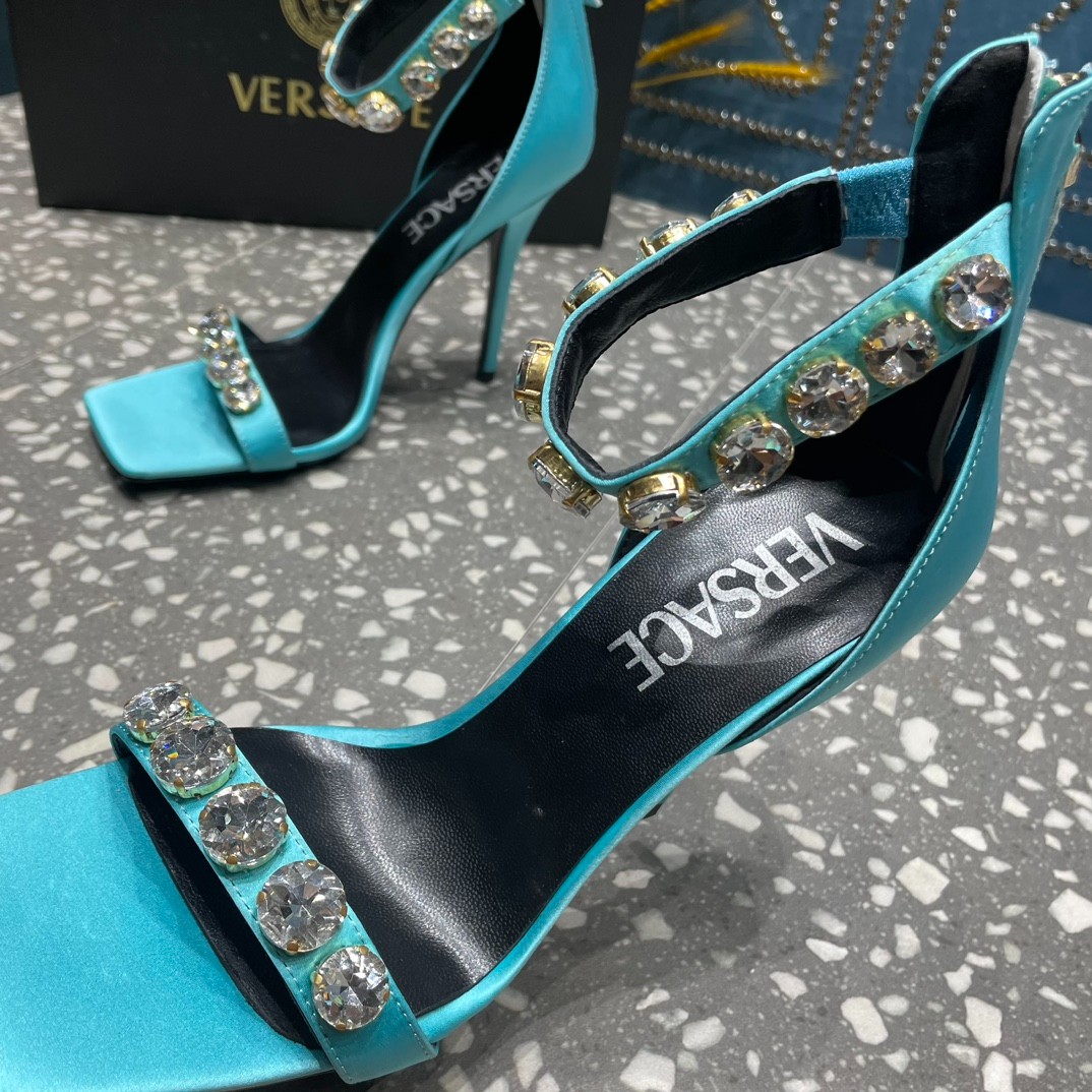 109 62123178 SIZE 35-42