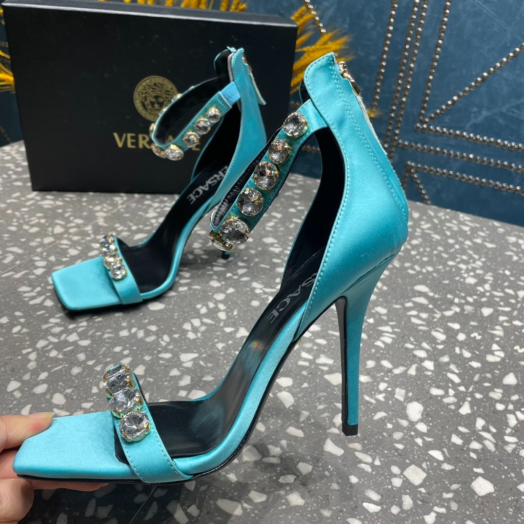 109 62123178 SIZE 35-42
