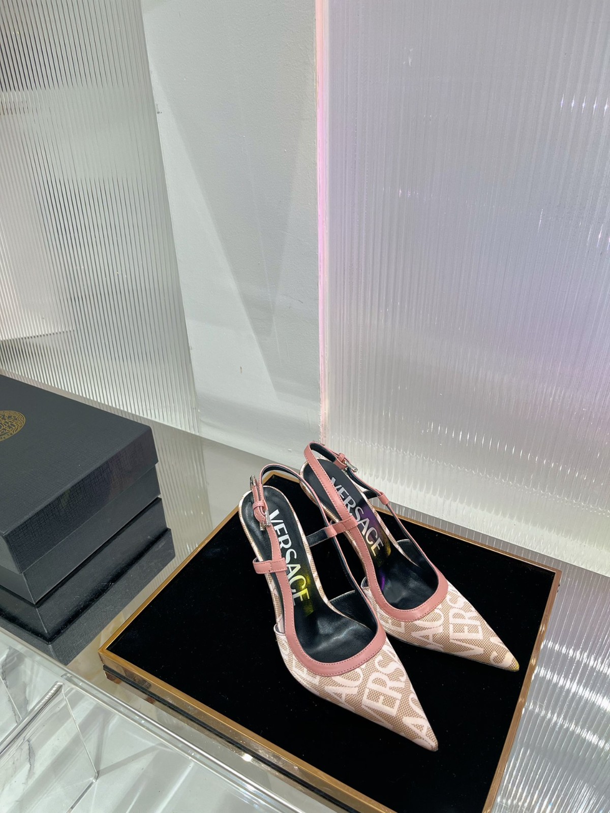 004 36123118 SIZE 35-42