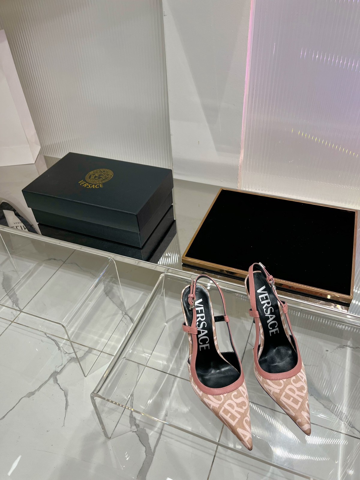 004 36123118 SIZE 35-42