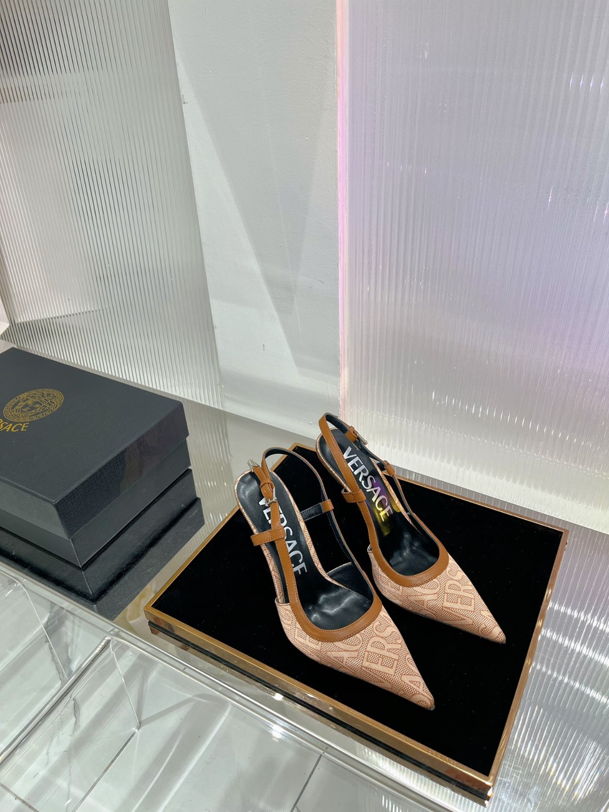 003 36123118 SIZE 35-42