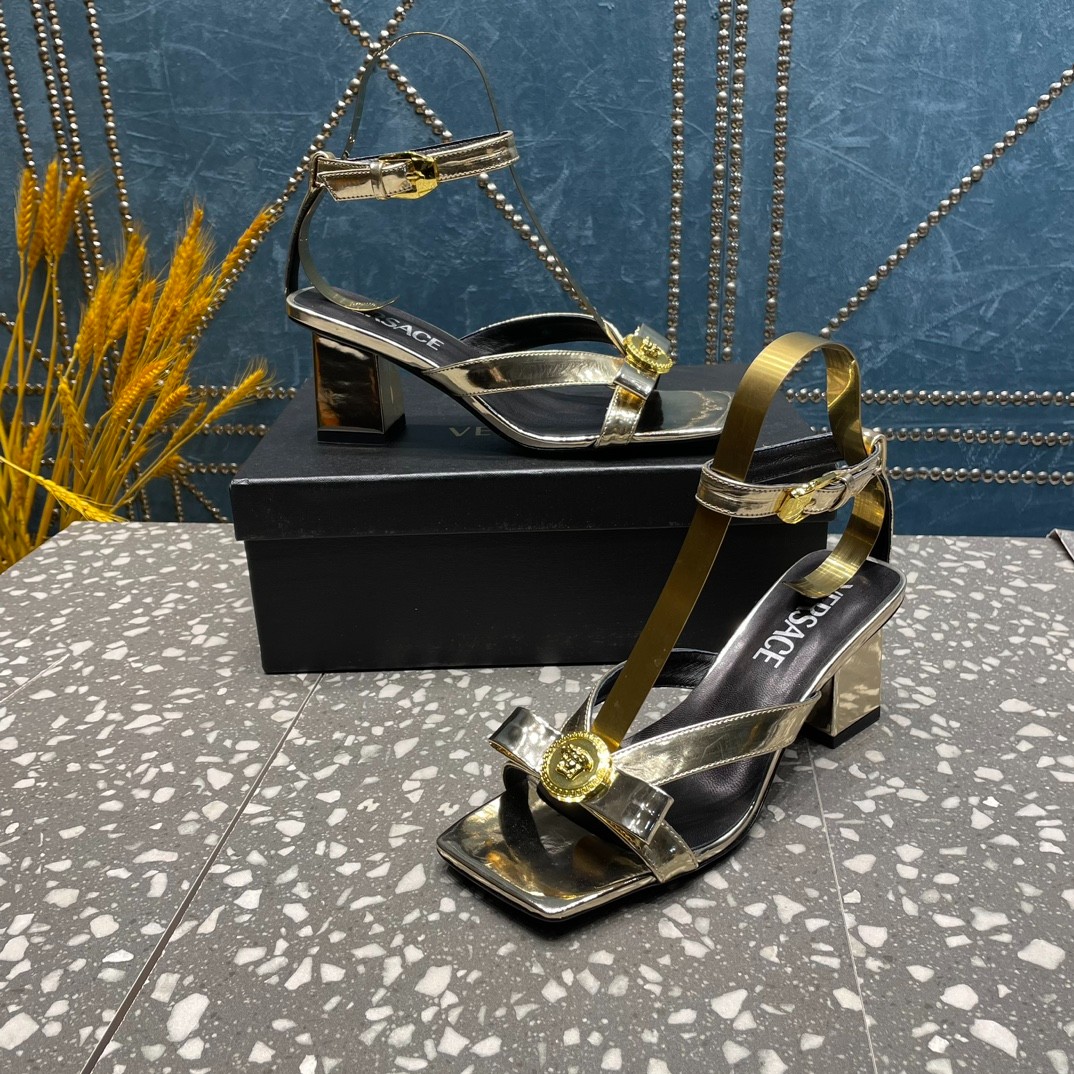 025 33123111 SIZE 35-42