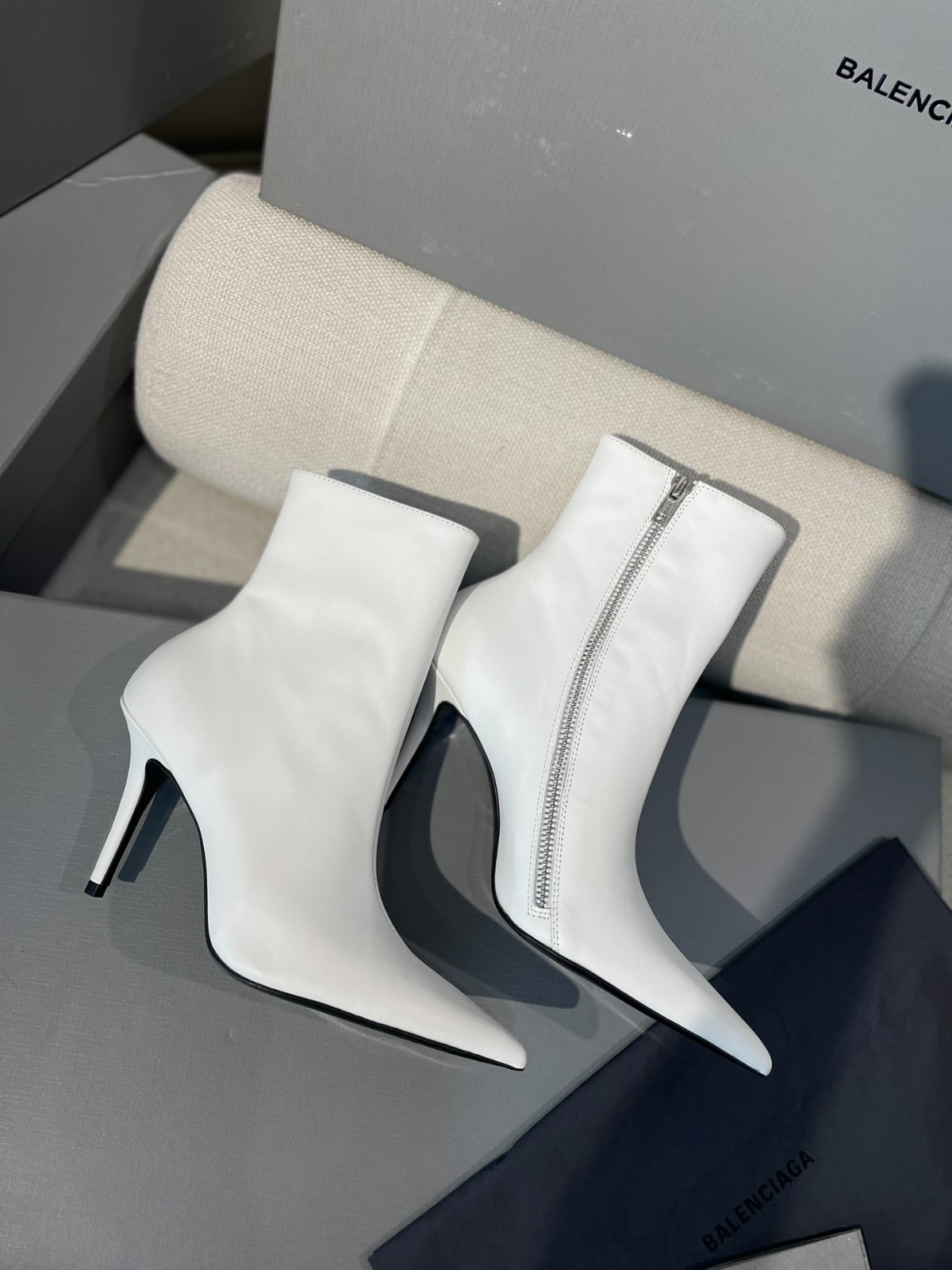 108 057#010-Balenciaga-Shoes-02-2023SS
