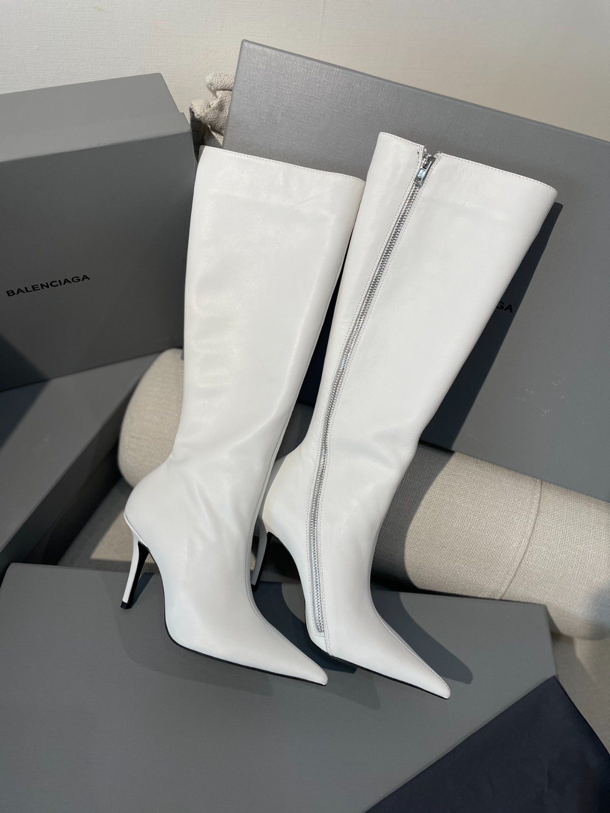 101 050#010-Balenciaga-Shoes-02-2023SS