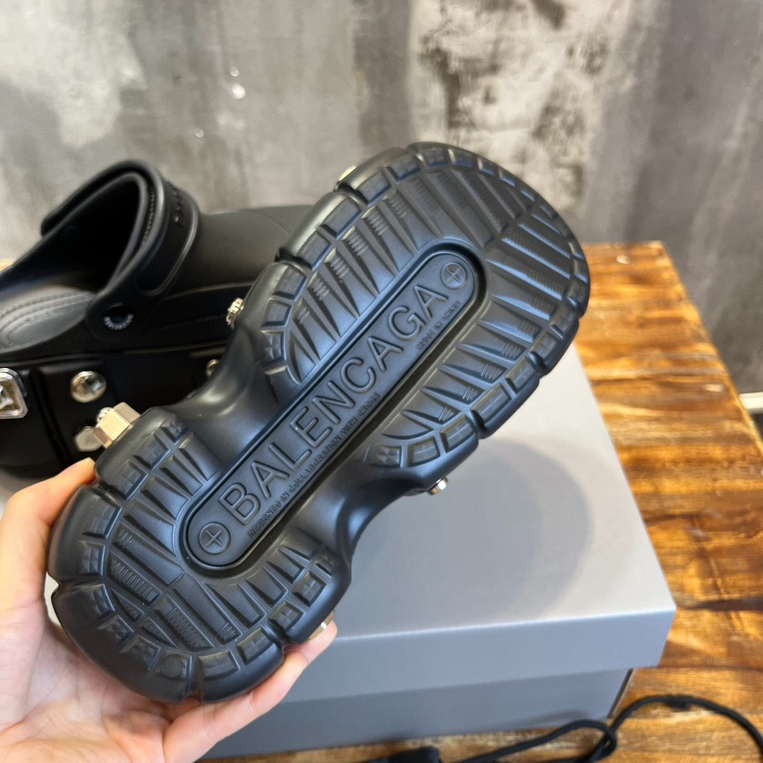 115 32123109 SIZE 35-41