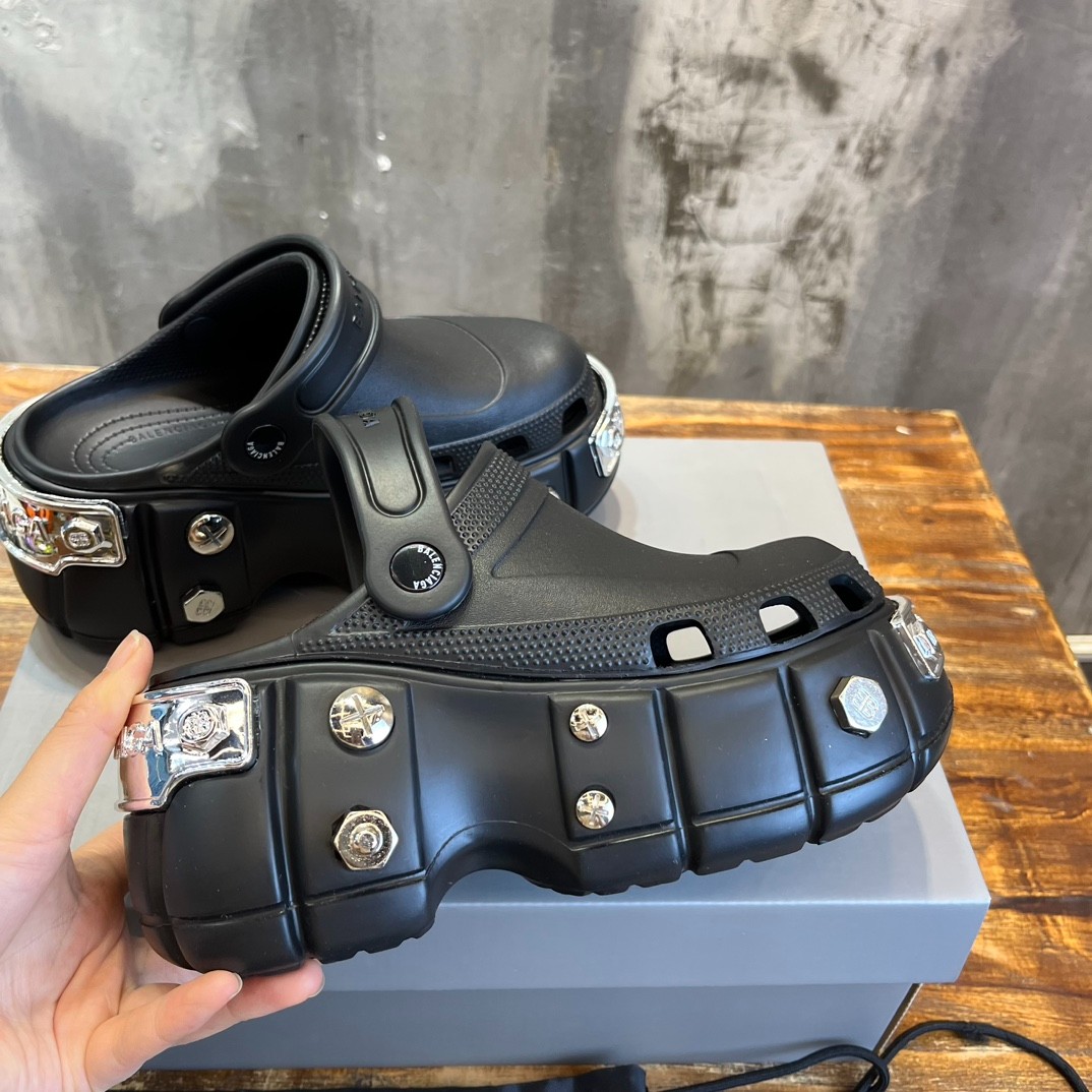 115 32123109 SIZE 35-41