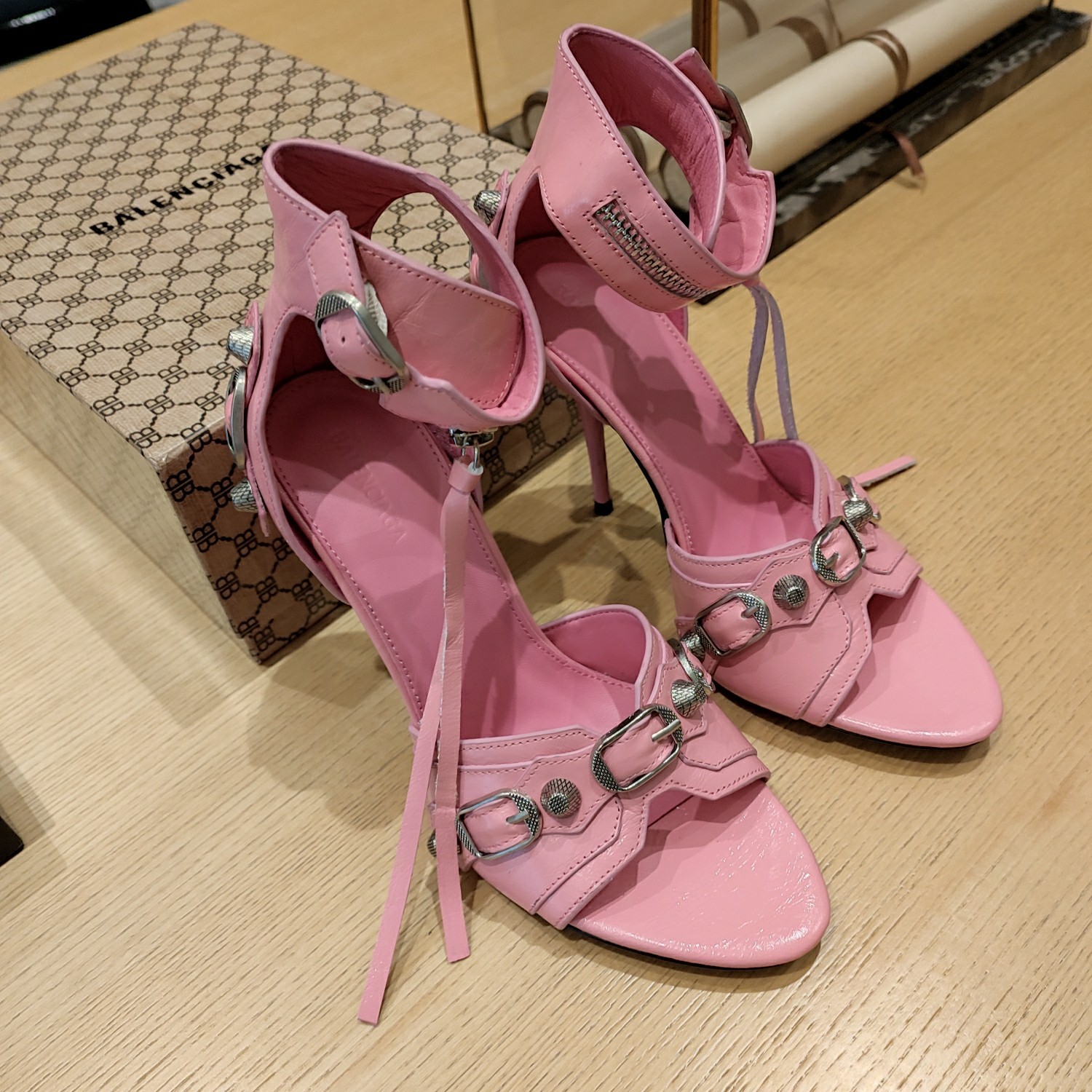107 SIZE 34-42
