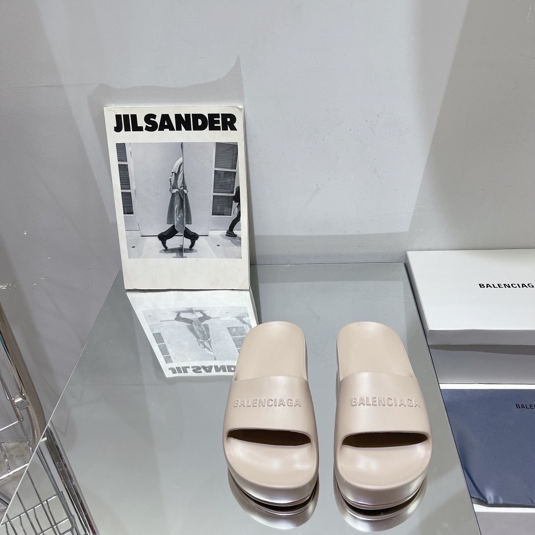 093 21123083 SIZE 35-42