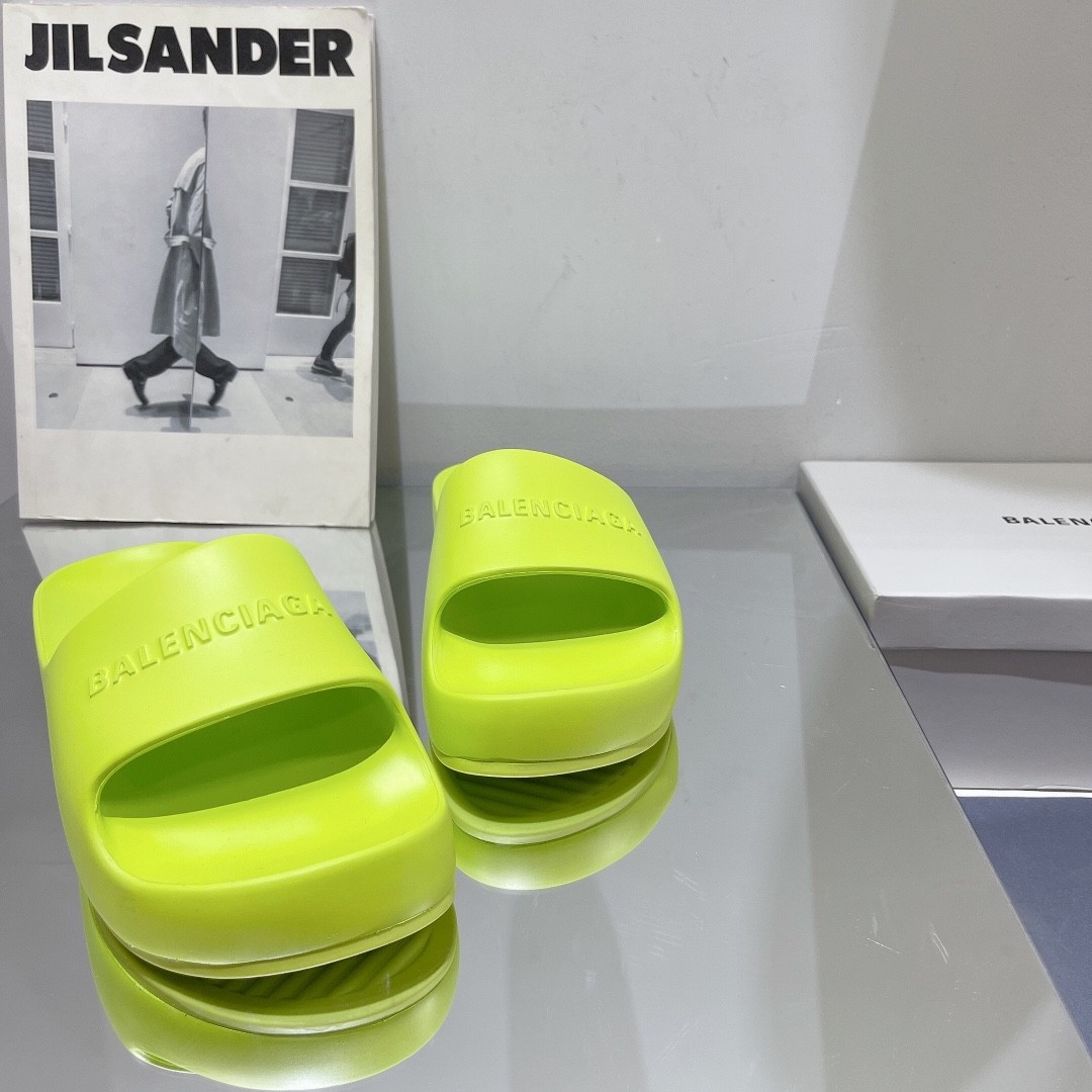 092 21123083 SIZE 35-42