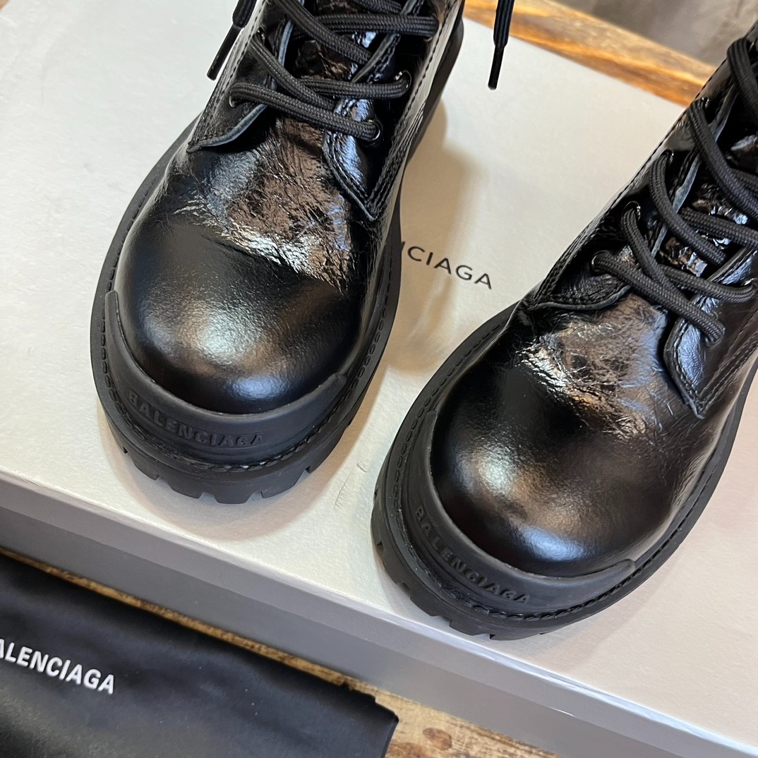 060 42123132 SIZE 35-40