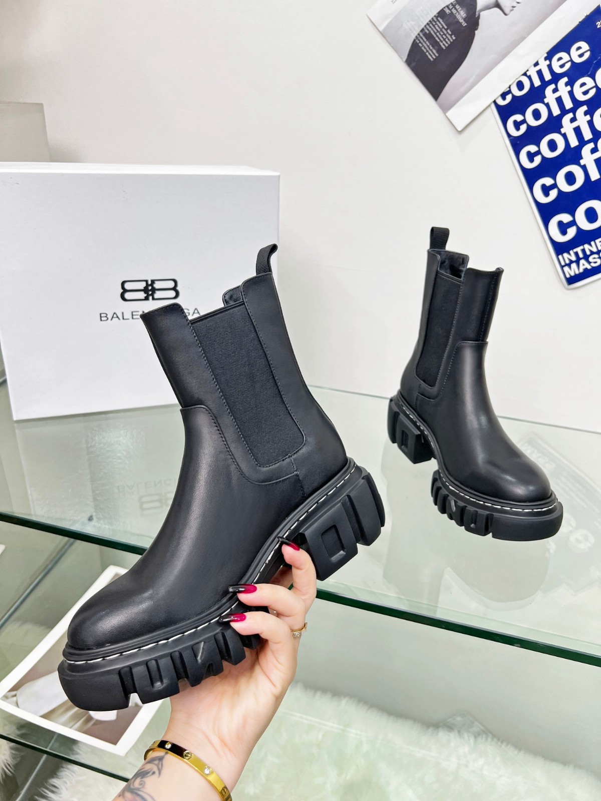 056 SIZE 35-41